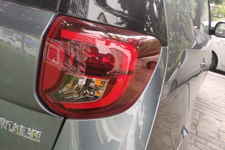 Used Chery QQ Little Ant 2024 Revised Edition Youth Version 321 km Beloved Pro Version 29.23 kWh Right Rear Taillight