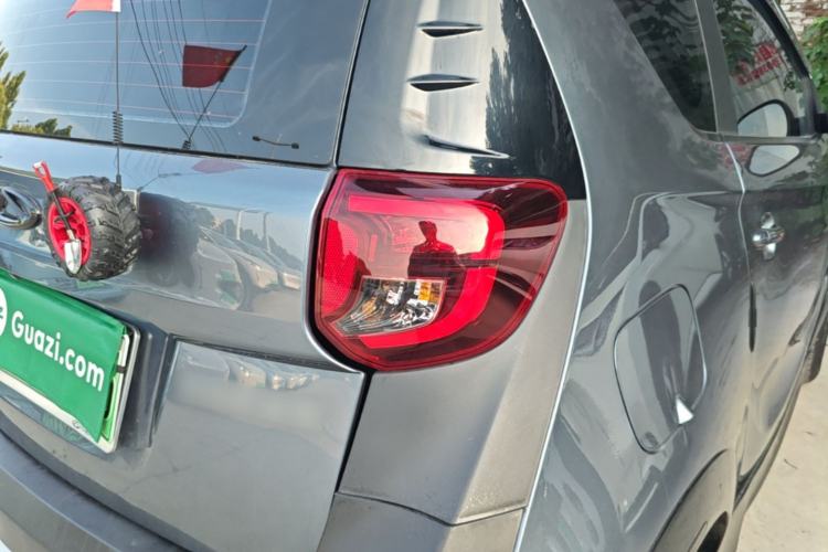 Used Chery QQ Little Ant 2024 Revised Version Youth Edition 251 km True Love Edition 25.05 kWh Right Rear Taillight