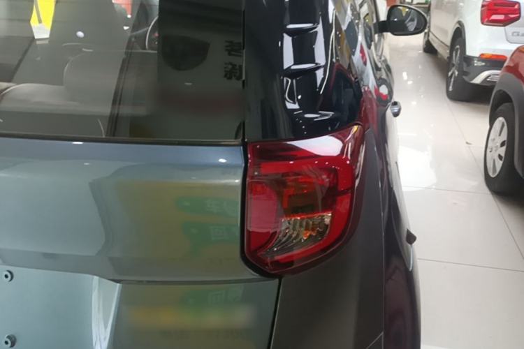 Used Chery QQ Little Ant 2024 Revised Version Youth Edition 251 km True Love Edition 25.05 kWh Right Rear Taillight