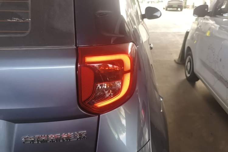 Used Chery QQ Little Ant 2024 Edition Youth Version 321 km Beloved Version 29.23 kWh Right Rear Taillight