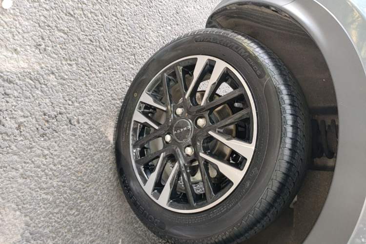 Used Chery QQ Little Ant 2024 Edition Youth Version 251km True Love Edition 25.05 kWh Right Rear Wheel Hub