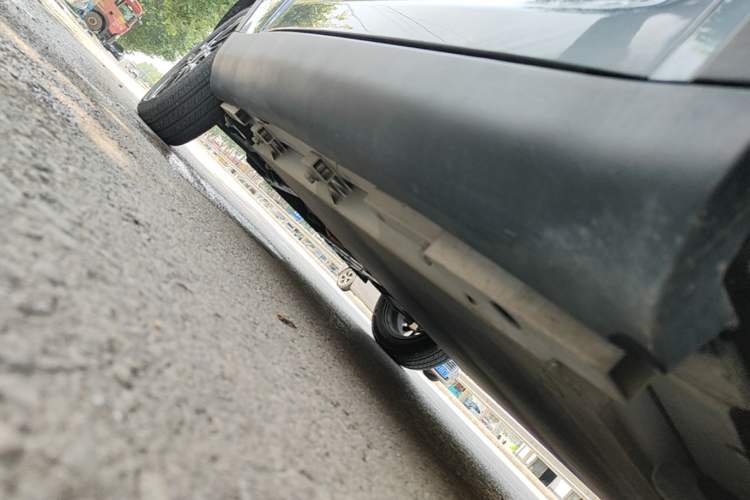 Used Chery QQ Little Ant 2024 251km True Love Edition Right Side Sill