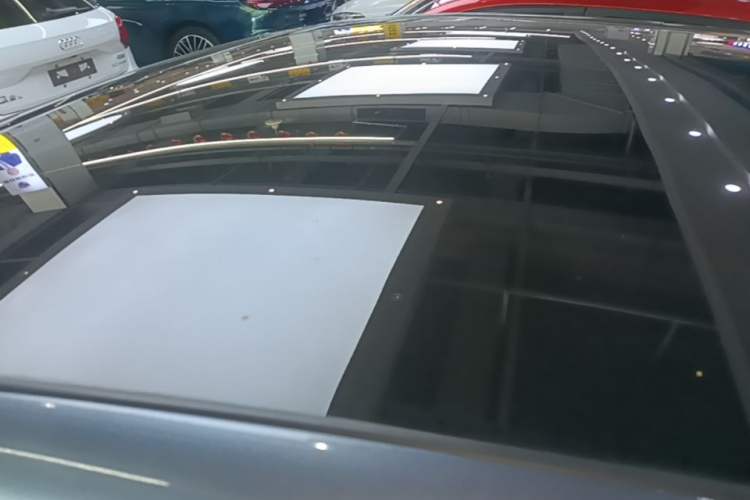 Used Chery QQ Little Ant 2024 Revised Version Youth Edition 251 km True Love Edition 25.05 kWh Roof
