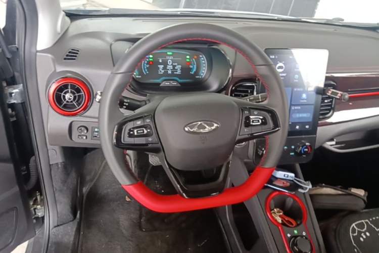 Used Chery QQ Little Ant 2024 Revised Version Youth Edition 251 km True Love Edition 25.05 kWh Steering Wheel