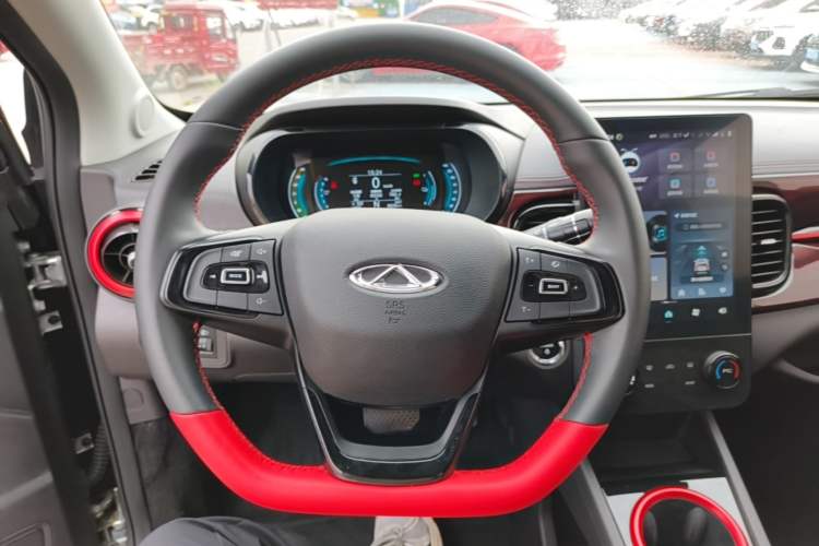 Used Chery QQ Little Ant 2024 Youth Edition 251km True Love Edition 23.99 kWh Steering Wheel