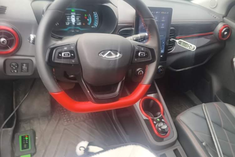Used Chery QQ Little Ant 2024 Revised Version Youth Edition 251 km True Love Edition 25.05 kWh Steering Wheel
