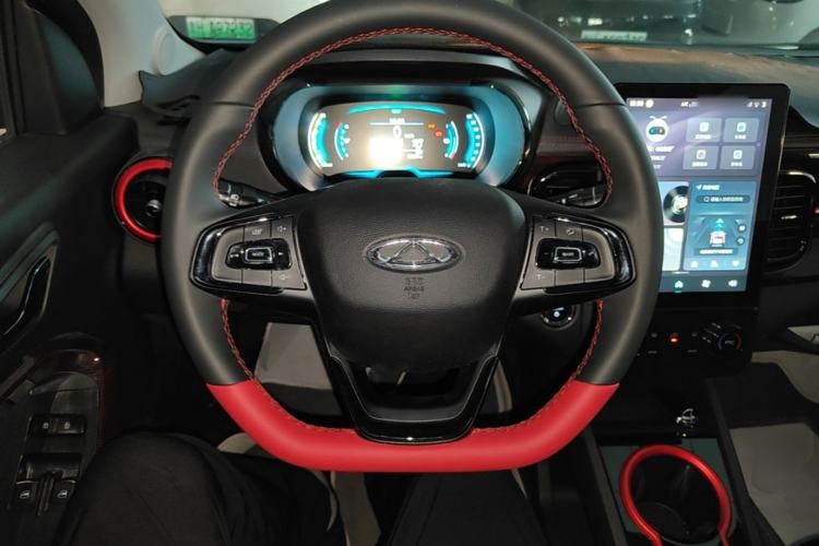 Used Chery QQ Little Ant 2024 Revised Version Youth Edition 251 km True Love Edition 25.05 kWh Steering Wheel