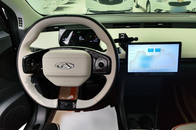 Used Chery QQ Little Ant 2024 Refreshed Version Youth Edition 321 km Beloved Edition 29.23 kWh Center Console