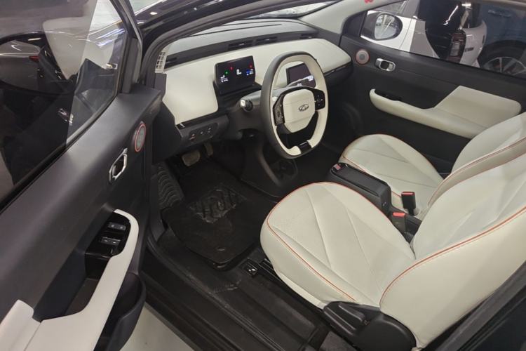 Used Chery QQ Little Ant 2024 Facelifted 321km Beloved Edition Driver Seat