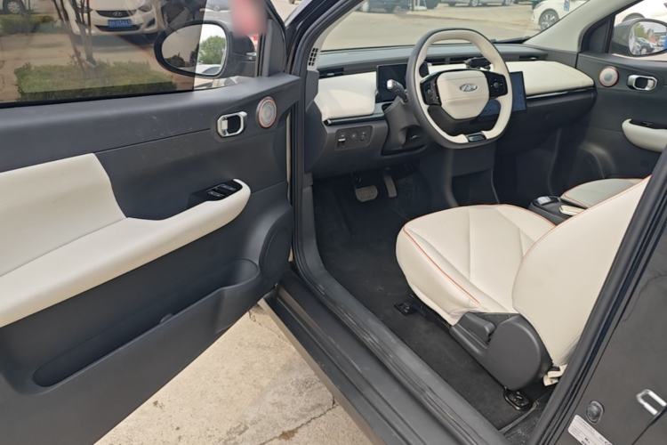 Used Chery QQ Little Ant 2024 321km Love Edition Driver Seat