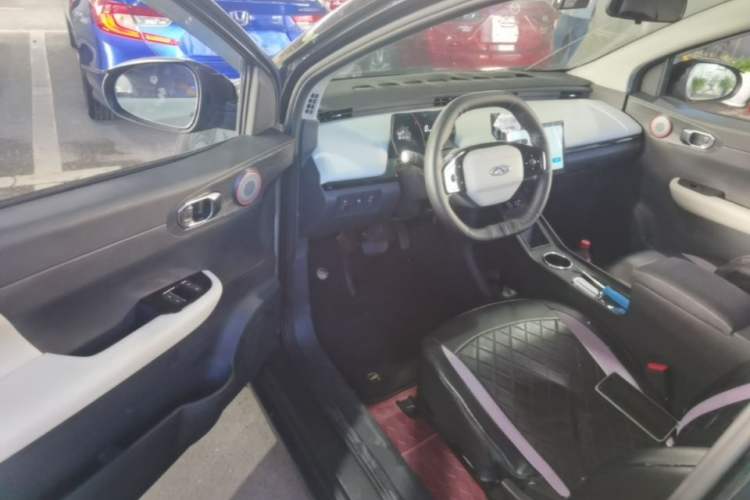 Used Chery QQ Little Ant 2024 321km Love Edition Driver Seat