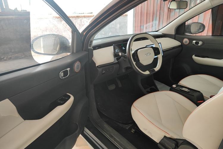 Used Chery QQ Little Ant 2024 321km Love Edition Driver Seat