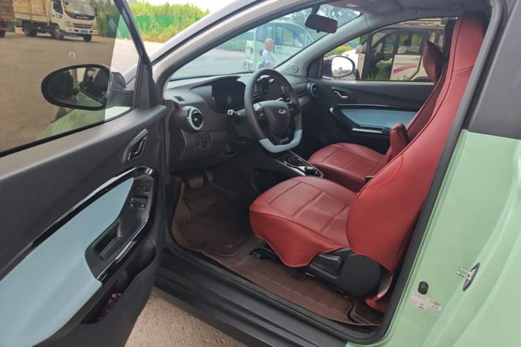 Used Chery QQ Little Ant 2024 Youth Edition 251km True Love Edition 23.99 kWh Driver Seat