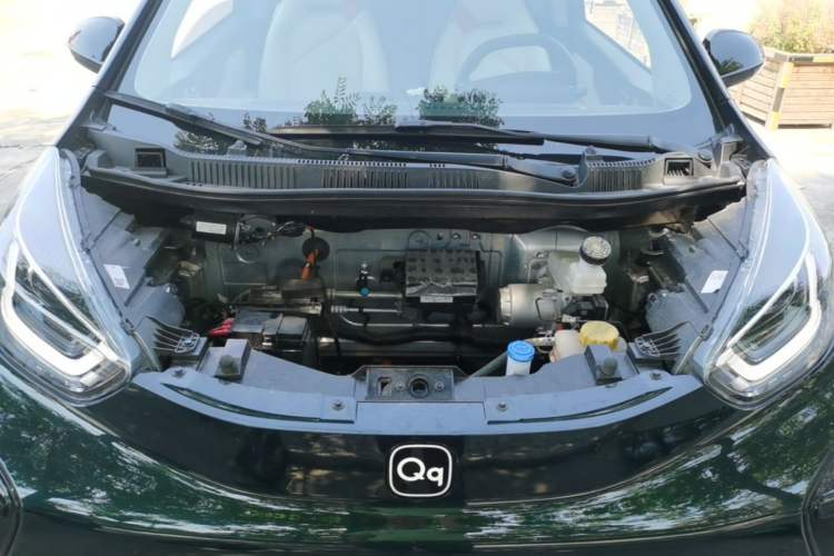 Used Chery QQ Little Ant 2024 Youth Edition 321km Only Love Version 29.23 kWh Engine Bay