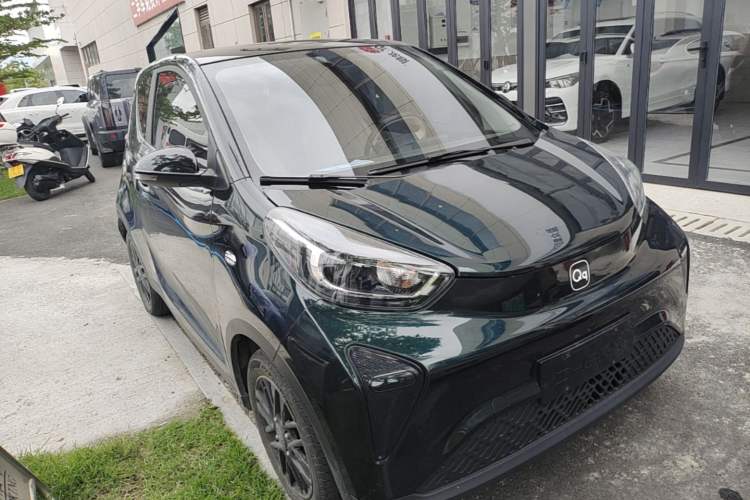 Used Chery QQ Little Ant 2024 Youth Edition 321km Beloved Pro Version 29.23 kWh Exterior 1