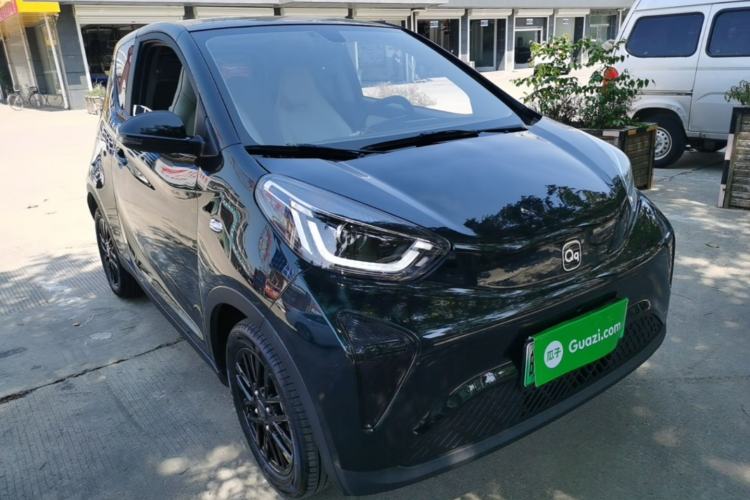 Used Chery QQ Little Ant 2024 Youth Edition 321km Only Love Version 29.23 kWh Front Right 45 Deg