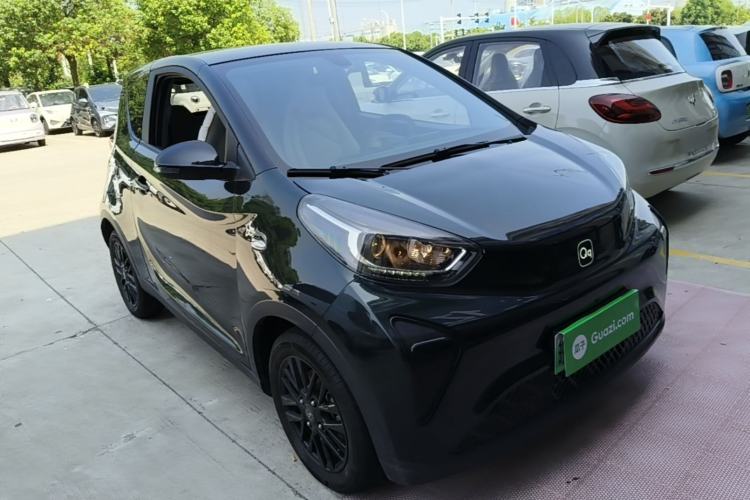 Used Chery QQ Little Ant 2024 Edition Youth Version 321 km Beloved Version 29.23 kWh Front Right 45 Deg