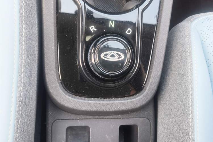 Used Chery QQ Little Ant 2024 251km True Love Edition Gear Lever