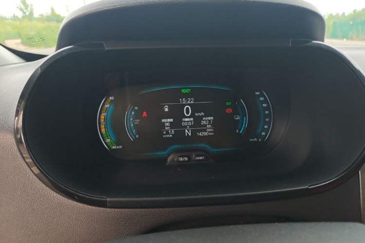 Used Chery QQ Little Ant 2024 Youth Edition 251km True Love Edition 23.99 kWh Instrument Cluster