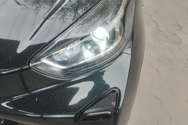 Used Chery QQ Little Ant 2024 Edition Youth Version 321 km Beloved Version 29.23 kWh Left Front Headlight