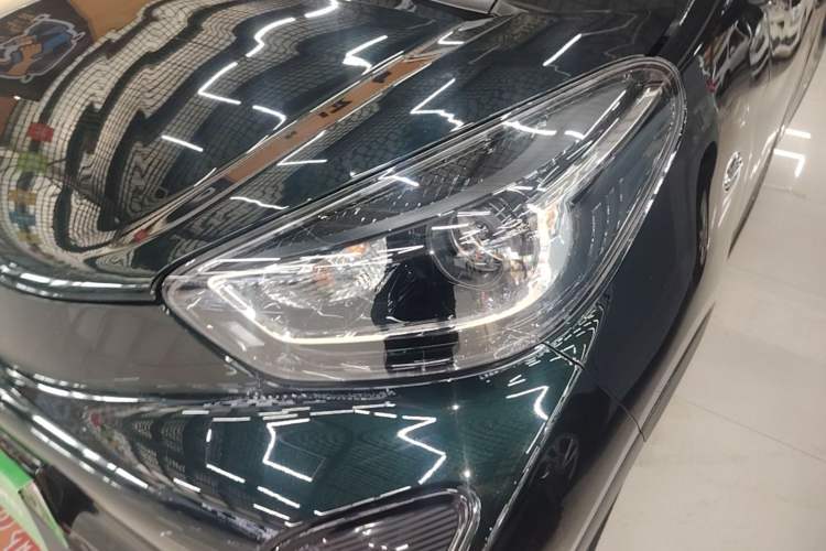 Used Chery QQ Little Ant 2024 Facelifted 321km Beloved Edition Left Front Headlight