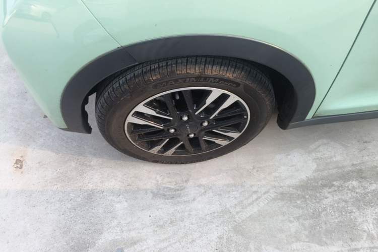 Used Chery QQ Little Ant 2024 251km True Love Edition Left Front Wheel Hub