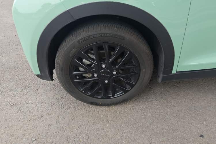 Used Chery QQ Little Ant 2024 Youth Edition 251km True Love Edition 23.99 kWh Left Front Wheel Hub