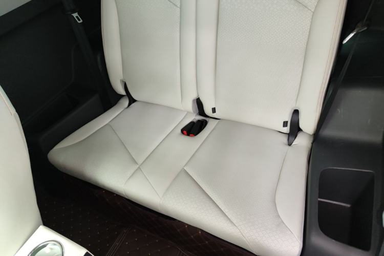 Used Chery QQ Little Ant 2024 Refreshed Version Youth Edition 321 km Beloved Edition 29.23 kWh Left Rear Seat