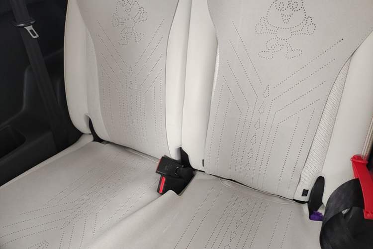 Used Chery QQ Little Ant 2024 Youth Edition 321km Beloved Pro Version 29.23 kWh Left Rear Seat