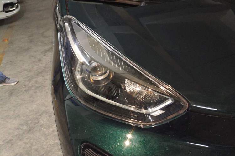 Used Chery QQ Little Ant 2024 Facelifted 321km Beloved Edition Right Front Headlight