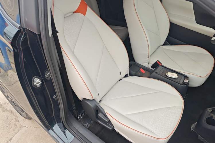 Used Chery QQ Little Ant 2024 321km Love Edition Right Front Seat