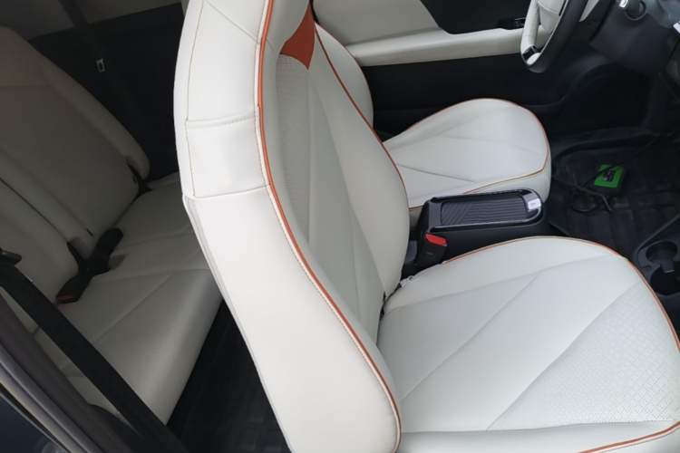 Used Chery QQ Little Ant 2024 Edition Youth Version 321 km Beloved Version 29.23 kWh Right Front Seat