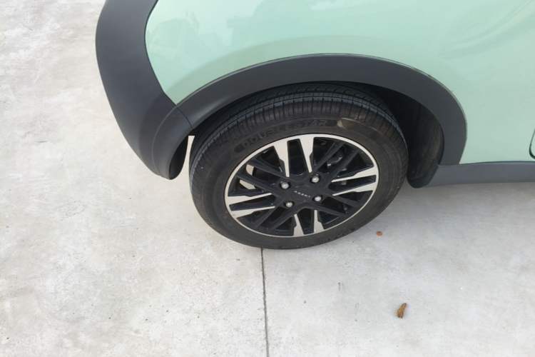 Used Chery QQ Little Ant 2024 251km True Love Edition Right Rear Wheel Hub