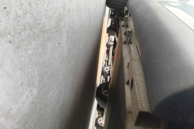 Used Chery QQ Little Ant 2024 251km True Love Edition Right Side Sill