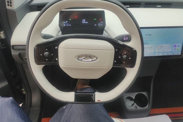 Used Chery QQ Little Ant 2024 Edition Youth Version 321 km Beloved Version 29.23 kWh Steering Wheel