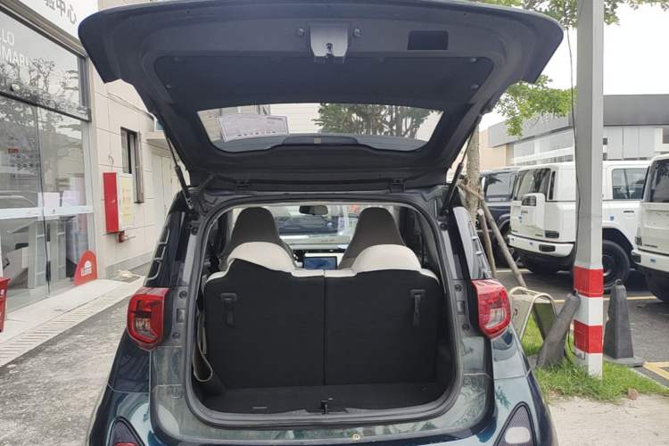 Used Chery QQ Little Ant 2024 Youth Edition 321km Beloved Pro Version 29.23 kWh Trunk