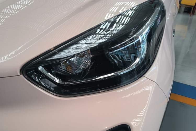 Used Chery QQ Little Ant 2024 Refreshed Version Youth Edition 321 km Beloved Edition 29.23 kWh Left Front Headlight