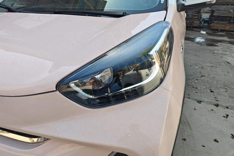 Used Chery QQ Little Ant 2024 Revised Version Youth Edition 251 km True Love Edition 25.05 kWh Left Front Headlight