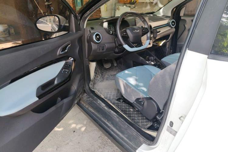 Used Chery QQ Little Ant 2024 Edition Youth Version 251km True Love Edition 25.05 kWh Driver Seat