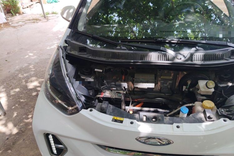 Used Chery QQ Little Ant 2024 Edition Youth Version 251km True Love Edition 25.05 kWh Engine Bay Right