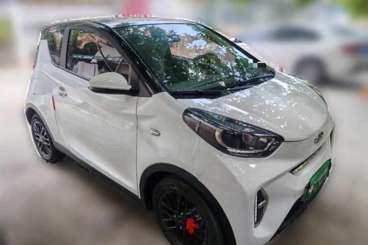 Used Chery QQ Little Ant 2024 Edition Youth Version 251km True Love Edition 25.05 kWh Front Right 45 Deg