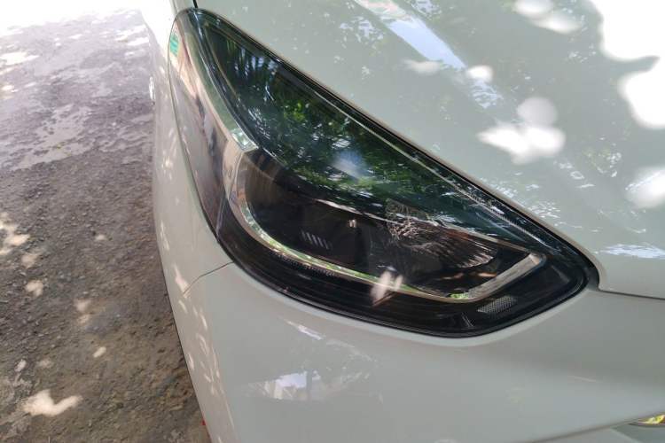 Used Chery QQ Little Ant 2024 Edition Youth Version 251km True Love Edition 25.05 kWh Right Front Headlight