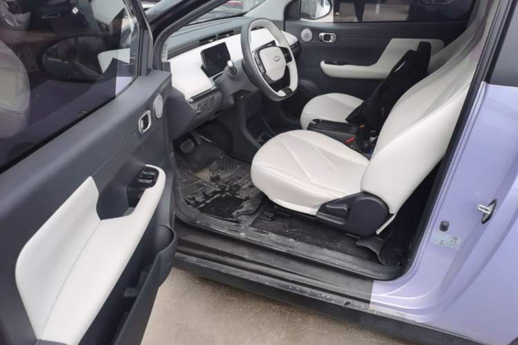 Used Chery QQ Little Ant 2024 Refreshed Version Youth Edition 321 km Beloved Edition 29.23 kWh Driver Seat