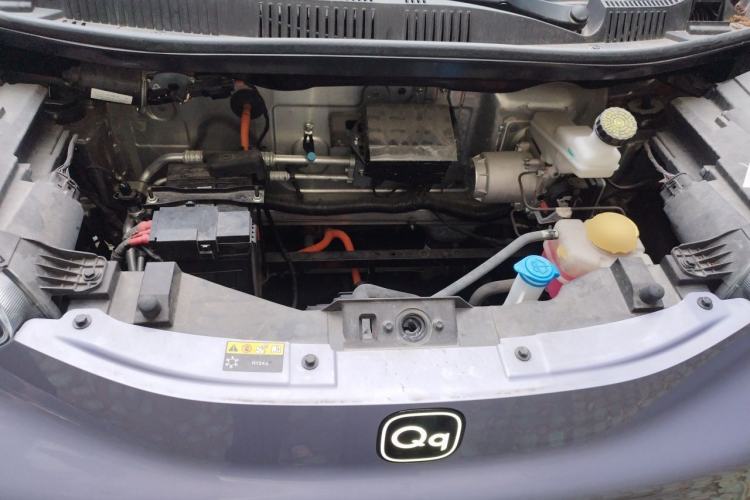 Used Chery QQ Little Ant 2024 Youth Edition 321km Only Love Version 29.23 kWh Engine Bay