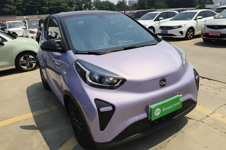 Used Chery QQ Little Ant 2024 Refreshed Version Youth Edition 321 km Beloved Edition 29.23 kWh Front Right 45 Deg