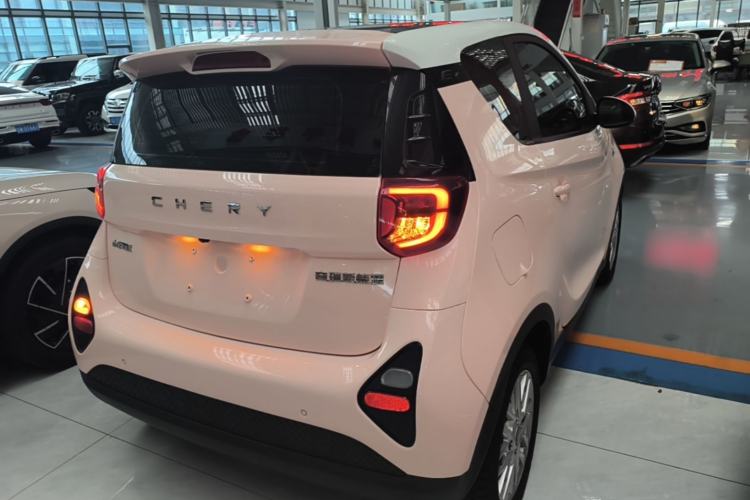 Used Chery QQ Little Ant 2024 Refreshed Version Youth Edition 321 km Beloved Edition 29.23 kWh Rear Right 45 Deg