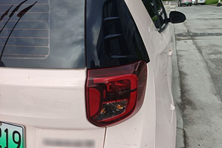 Used Chery QQ Little Ant 2024 Refreshed Version Youth Edition 321 km Beloved Edition 29.23 kWh Right Rear Taillight