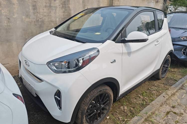 Used Chery QQ Little Ant 2024 Revised Version Youth Edition 251 km True Love Edition 25.05 kWh Guazi used car, China used car export, Used car for sale, Used  cars, Cheapest cars for sale