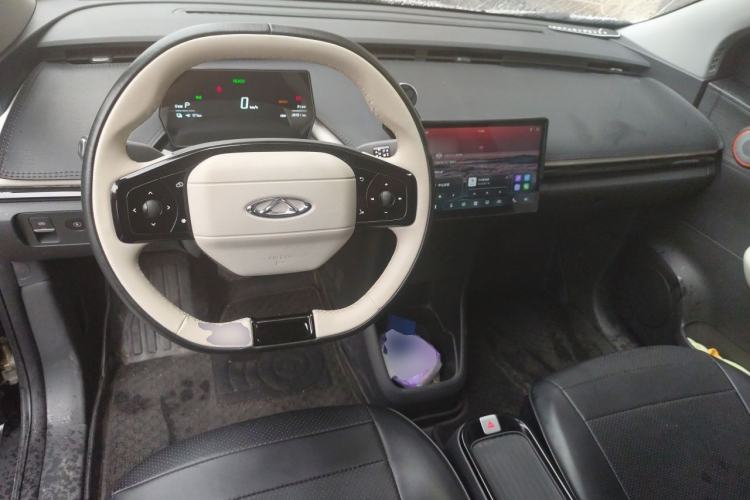 Used Chery QQ Little Ant 2024 321km Love Edition Center Console
