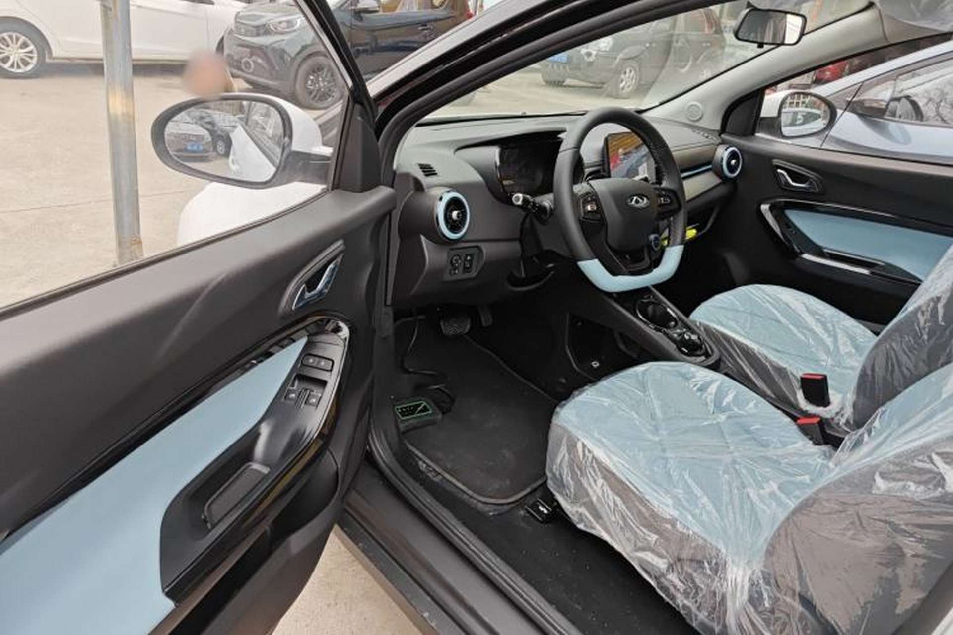 Used Chery QQ Little Ant 2024 Revised Version Youth Edition 251 km True Love Edition 25.05 kWh Driver Seat